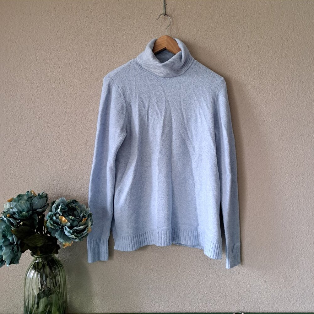 J. Crew Extra Soft Light Blue Turtleneck Sweater Size Small